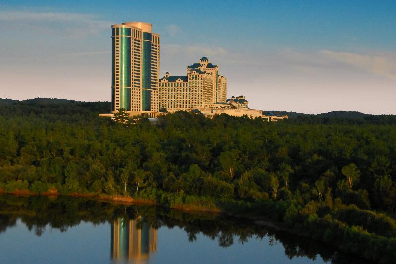 Great Cedar Hotel At Foxwoods เลดยาร์ดเซ็นเตอร์ ภายนอก รูปภาพ