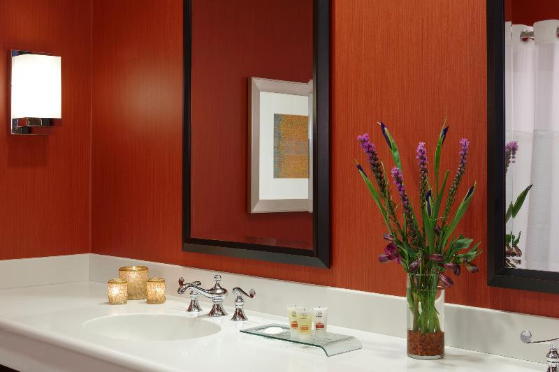 Great Cedar Hotel At Foxwoods เลดยาร์ดเซ็นเตอร์ ภายนอก รูปภาพ