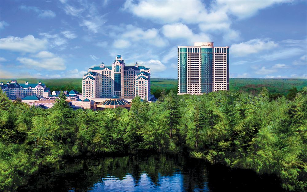 Great Cedar Hotel At Foxwoods เลดยาร์ดเซ็นเตอร์ ภายนอก รูปภาพ
